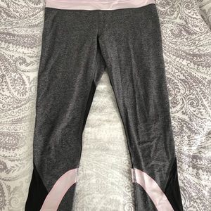 Lulu Lemon Pace Rival Crop 22”